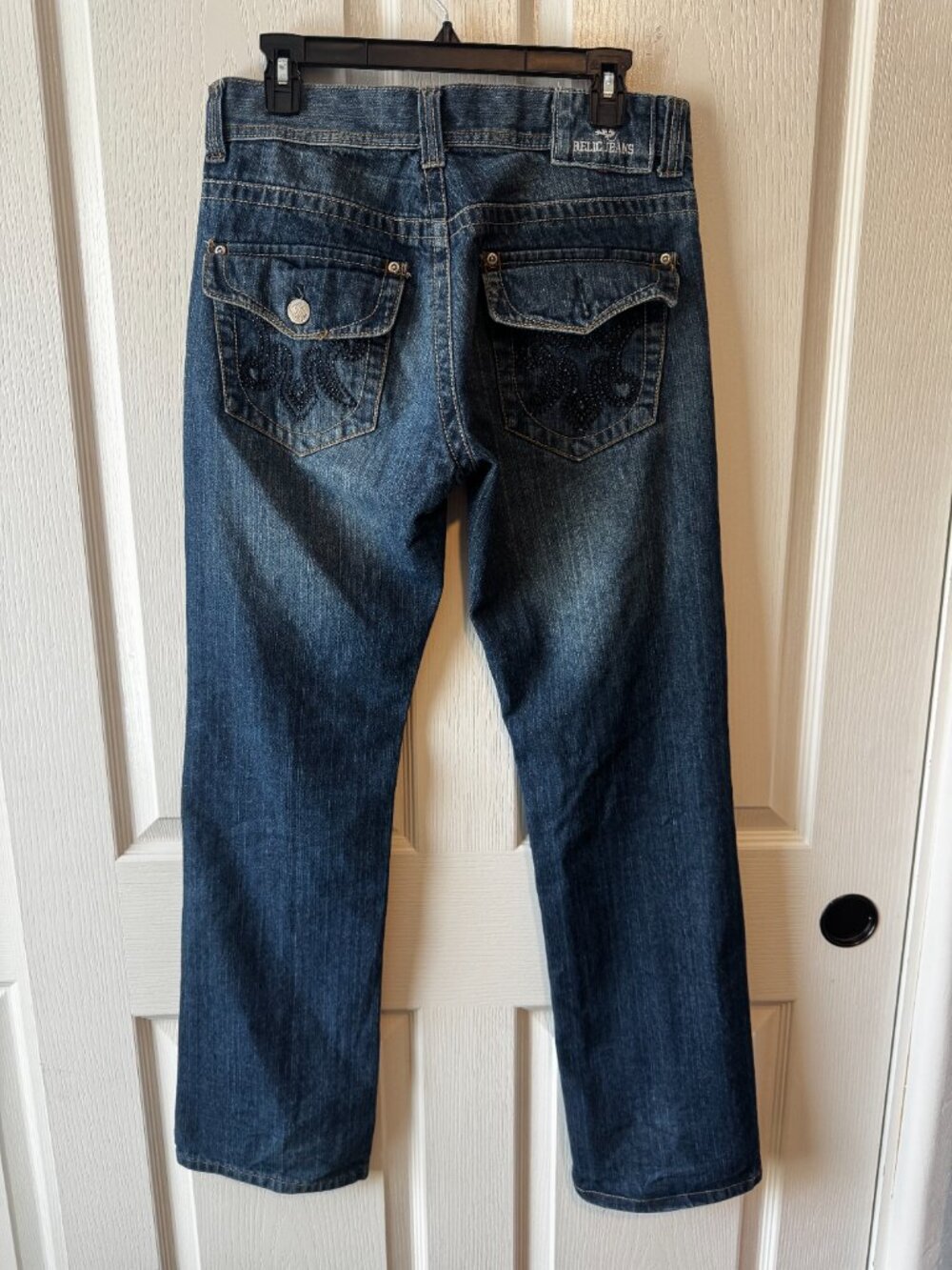 Relic Men's Distressed Wash Embroidered Pocket Jeans
